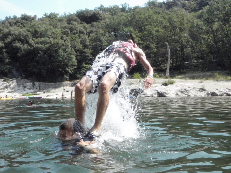 Village Camps International Summer Camp Ard&egrave;che, France 2019-07-26 https://www.villagecamps.com/journals_admin/images/67-1-Water flip with Ignacio.jpg